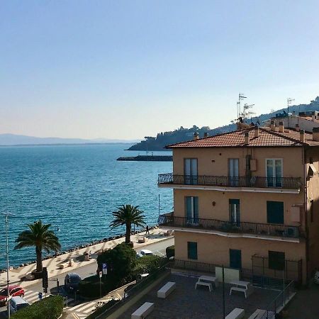 Lilli'S House Villa Porto Santo Stefano  Exteriör bild